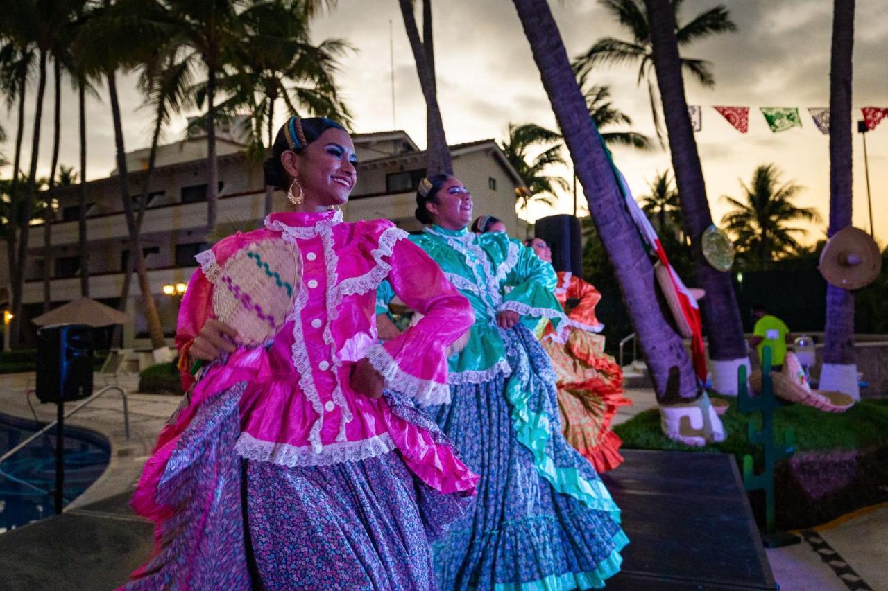 Mexican Experience By Villa Del Palmar Puerto Vallarta Exterior photo